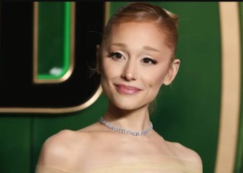 Ariana Grande explica porqué hará una pausa en su carrera: «Hay momentos en los que es necesario establecer límites. Los seres humanos necesitan un descanso»