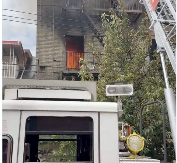 Una persona muere y 14 resultan heridas tras explosión e incendio en edificio residencial de El Bronx