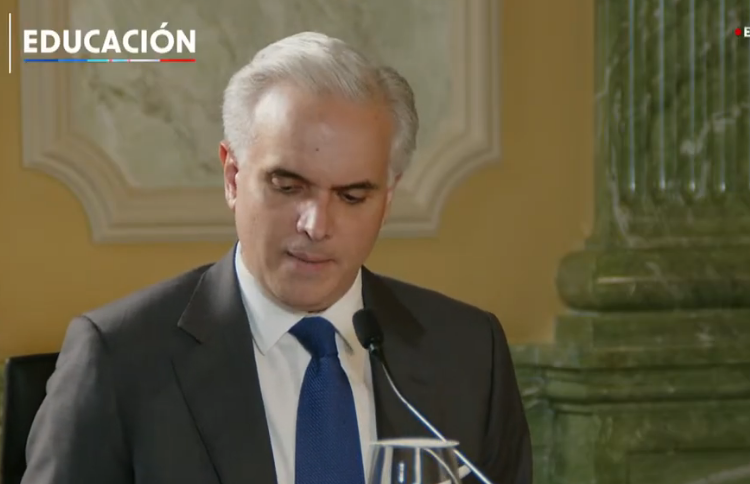 Gobierno afirma más de 2 millones de estudiantes del sector público iniciaron año escolar 2026-2027