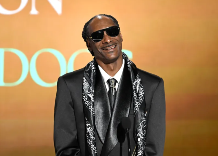 Película biográfica de Snoop Dogg revivirá a grandes como el rapero Tupac Shakur