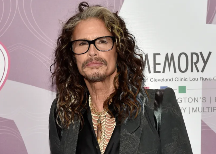 Steven Tyler obtiene una victoria legal antes del juicio por presunto abuso sexual de una adolescente en los años 70