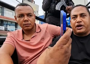 Allanamientos policiales sacuden Navarrete tras tiroteo durante recorrido del director de la Policía