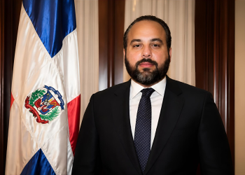 Julio Peña asumirá la JAC con experiencia jurídica y en aviación civil internacional
