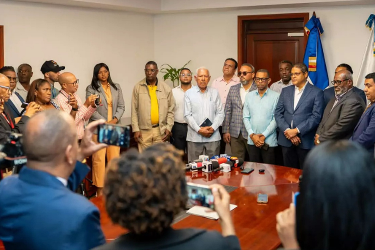 FENATRAPEGO valora apertura al diálogo del nuevo director del INTRANT