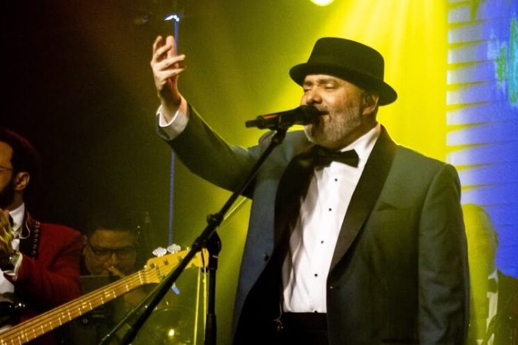 Pavel Núñez y su Bipolarband deslumbran en el Hard Rock Café
