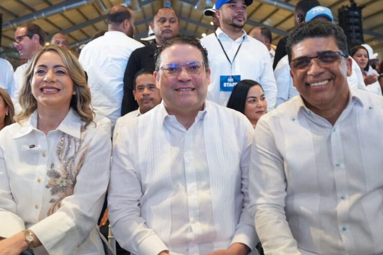 “Hablemos PRM” presentó propuestas para fortalecer el futuro del partido