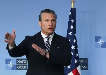 El jefe del Pentágono no descarta bombardeos de EE.UU. sobre Irán tras las nuevas sanciones