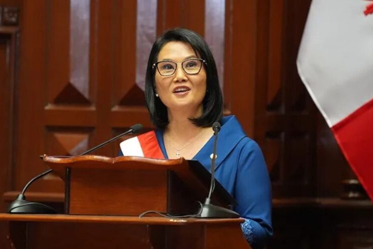Fujimori pide facultades a Parlamento peruano para realizar reformas en múltiples materias
