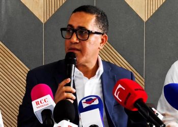 Gobierno ha entregado 926 aulas y prevé completar 1,500 antes del inicio del año escolar