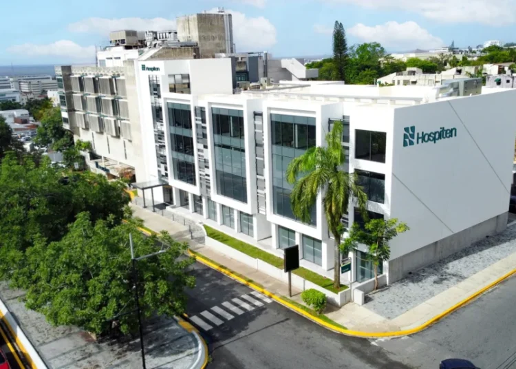 Hospiten Santo Domingo destaca el valor de la lactancia materna