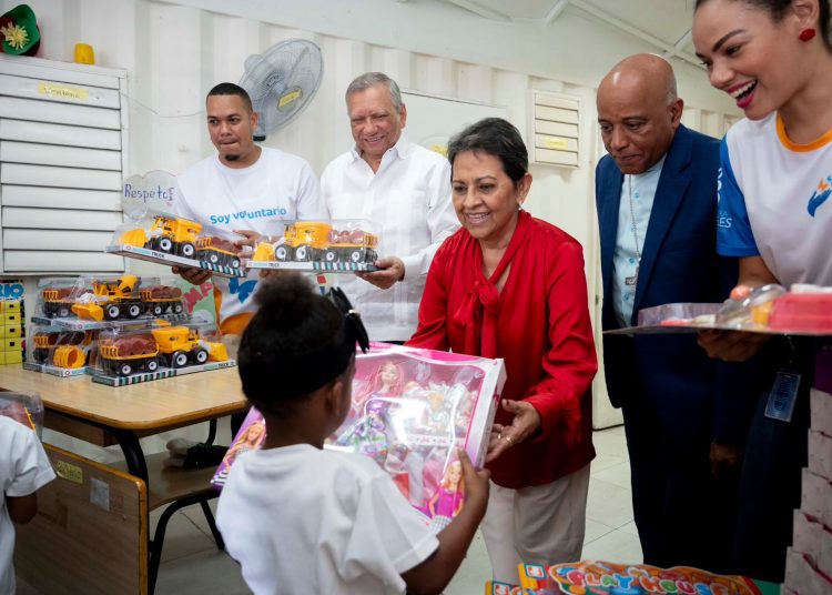 Voluntariado Banreservas impacta a miles de familias en primer año de gestión de la doctora Carmen Alicia Quijano