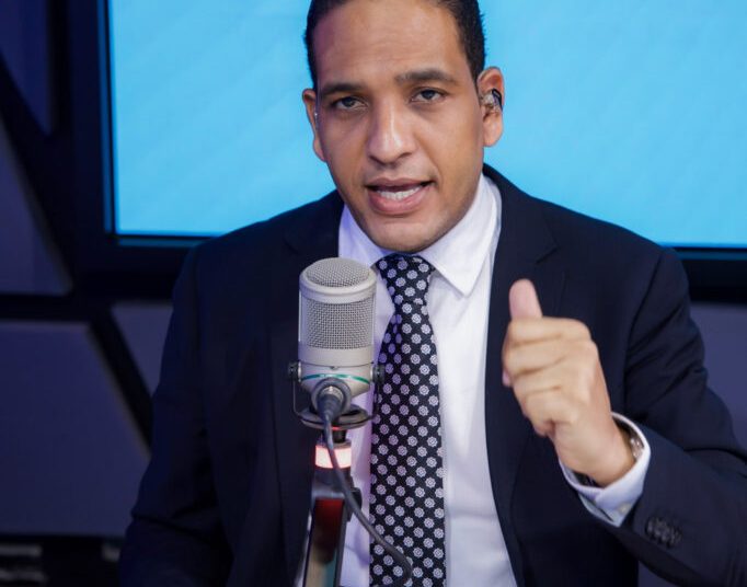 Hansel García advierte el PLD comete «error garrafal» al subestimar liderazgo de Abel Martínez