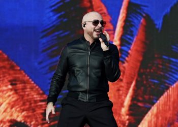 ¡De vuelta al juego! Pitbull lanzará su 14º álbum de estudio, titulado Pitcoin