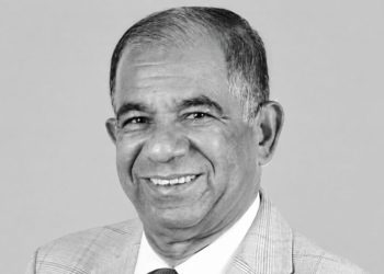 Diputados de oposición destacan compromiso de Jorge Frías con SDE durante su funeral