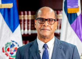 Juez de la Suprema revela que tuvo que tomar un préstamo para pagar el colegio de sus hijos