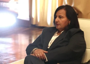 Llega a Venezuela la opositora Dinorah Figuera para continuar el diálogo con el chavismo