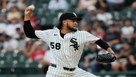 Luis Castillo brilla en su nueva casa y guía a los Medias Blancas