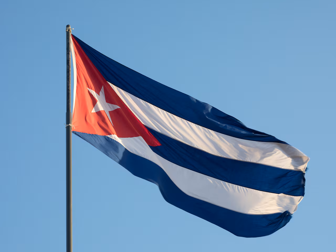 Artículo 9 de la Convención de Viena respalda expulsión de diplomáticos cubanos de RD