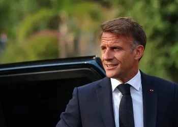 Macron promulgó la ley para invertir 36.000 millones de euros en las Fuerzas Armadas