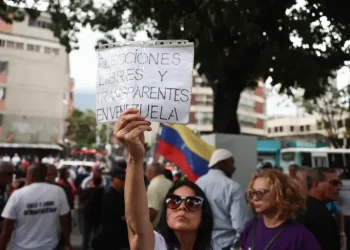 Chavismo y oposición se reúnen para cerrar el primer ciclo de diálogo impulsado por EE.UU.