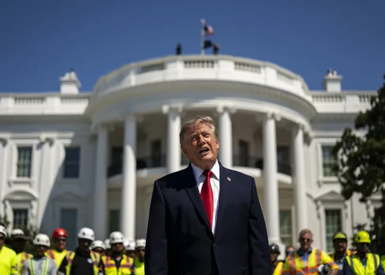 Trump no descarta que «en algún momento» se reinicien las negociaciones con Irán