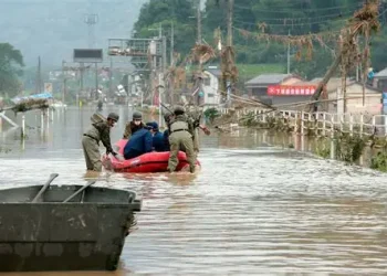 Al menos cuatro muertos por lluvias torrenciales e inundaciones en el este de Japón