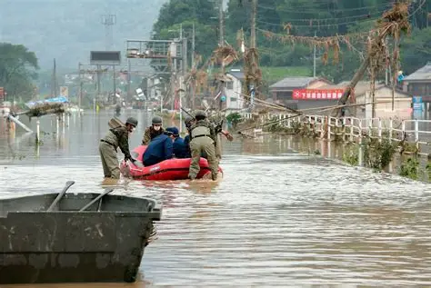 Al menos cuatro muertos por lluvias torrenciales e inundaciones en el este de Japón