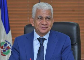Ricardo de los Santos afirma suspensión de registros a empresas vinculadas a senadores “no es una sanción”