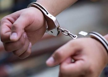 Condenan a hombre a 13 años de cárcel por donar dinero a una organización ucraniana