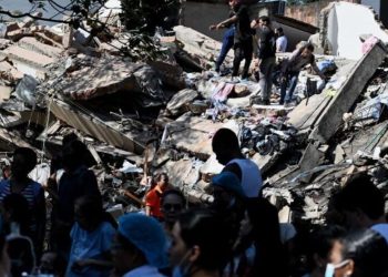 Al menos 20 muertos en dos ciudades del centro de Colombia por el terremoto