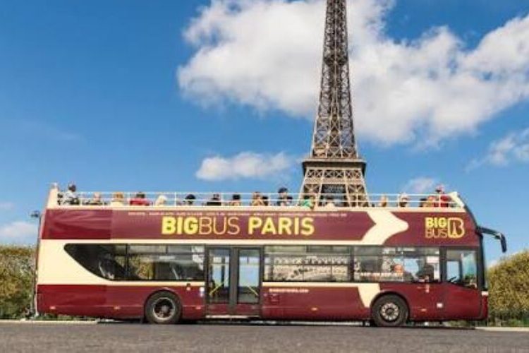 Denuncian empleos ficticios para cargos políticos en los transportes públicos de París