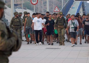 Suben un 37% las entradas irregulares en la UE por el estrecho de Gibraltar en enero-julio