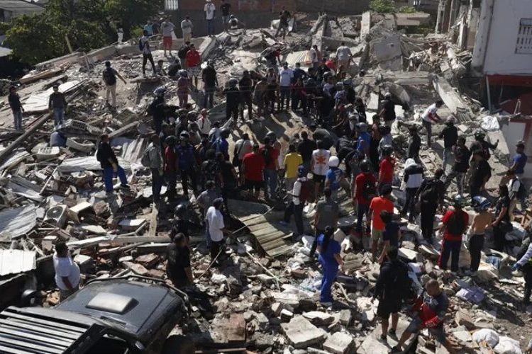 Colombia sube a 285 la cifra de muertos y mantiene en 379 los desaparecidos por terremoto