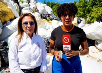 Carolina Mejía destaca impacto de “Plásticos por Útiles Escolares” y llama a replicar la iniciativa