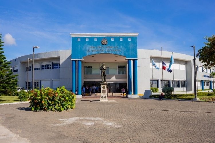 Someten a dominicano por presunta emboscada contra unidad de Migración en Villa Mella
