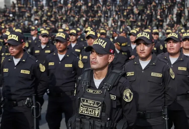 Perú confirma un convenio entre el FBI y la Policía peruana para enfrentar al crimen transnacional
