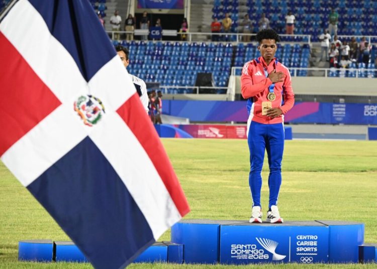 Resumen: Atletismo aporta otro oro y RD mantiene sexta en el medallero de Santo Domingo 2026