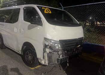 PN apresa a hombre tras persecución y recupera vehículo habría sido sustraído