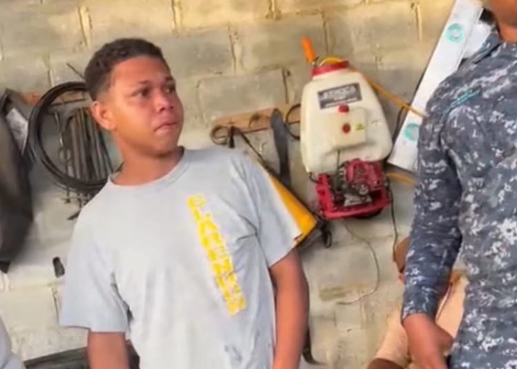 Hombre muere tras recibir una estocada en El Dean, Monte Plata; presunto agresor se entrega a la Policía