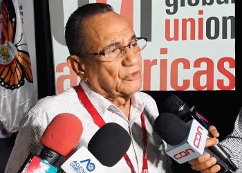 Sindicalistas pedirán al presidente Abinader retirar del Congreso la reforma laboral