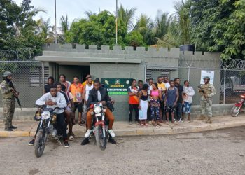 Ejército detiene a 122 haitianos en condición migratoria irregular en Dajabón y Santiago Rodríguez