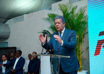 Leonel afirma que «el pueblo se siente irritado» por las promesas incumplidas del Gobierno del PRM