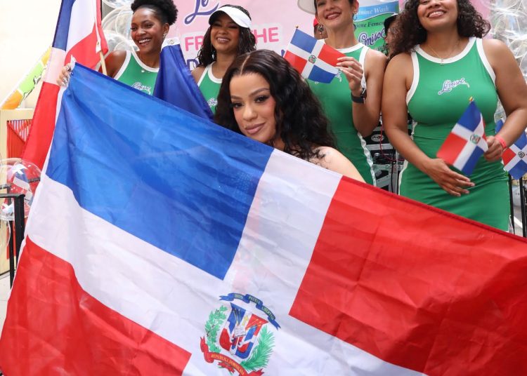 Música, talento y orgullo dominicano protagonizaron la 44.ª Parada Dominicana de Manhattan