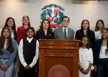Estudiantes meritorios de la diáspora dominicana en España recorren el país para reencontrarse con sus raíces