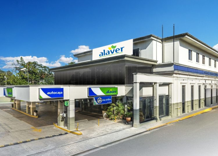 Feller Rate ratifica calificación A- de Alaver