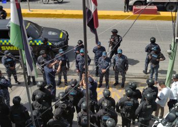 Director de la Policía supervisa operativo en Navarrete tras herida a raso del Ejército durante protestas