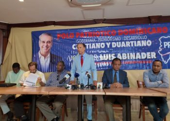 Polo Patriótico propone aumento salarial de 30% y cambios en seguridad y educación