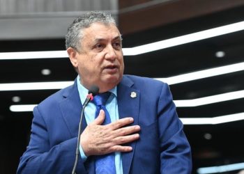 Gustavo Sánchez interpreta despedida de Cruz Cruz como denuncia de “peajes” en la Policía