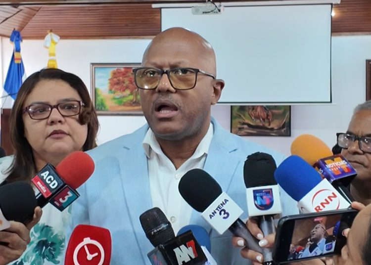 CMD pide revisar artículos del Código Penal para evitar la medicina defensiva