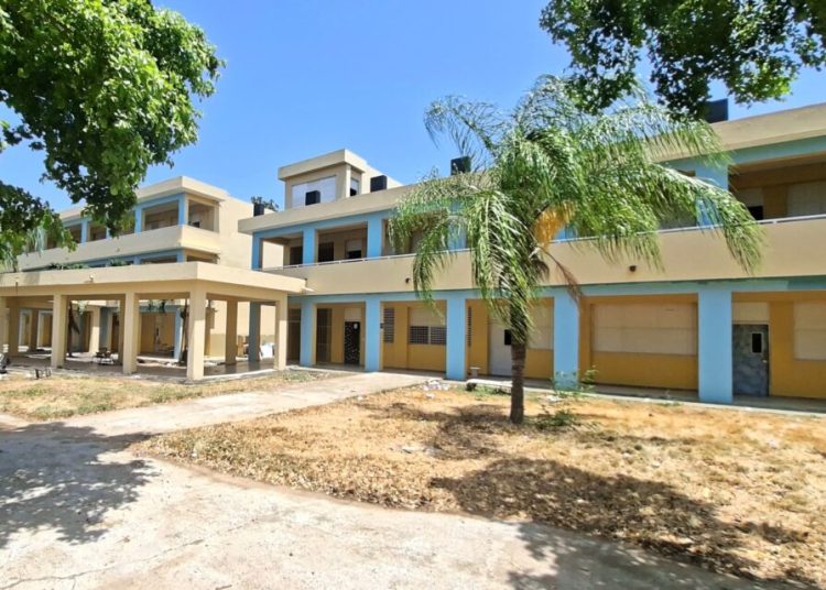 Valverde fortalece infraestructura escolar con 35 nuevas aulas y 31 centros rehabilitados